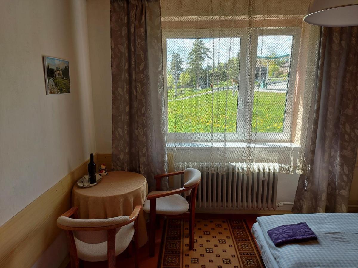 Pension Maan Tatranska Strba Exterior foto